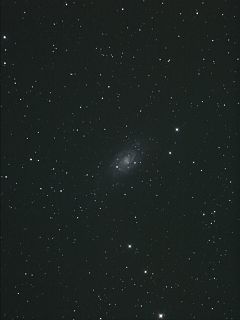 NGC 2403μ̿