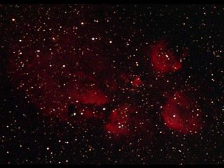 NGC 6334μ̿