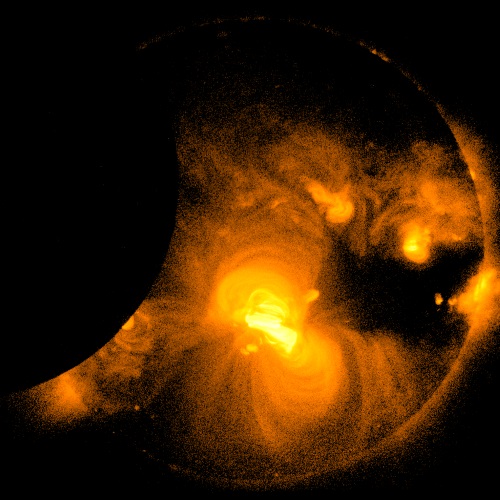 部分食終了2分前:日本時間6時58分 部分食終了2分前:日本時間6時58分