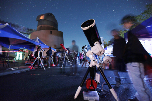 「星の村スターライトフェスティバル2012」のようす 「星の村スターライトフェスティバル2012」のようす