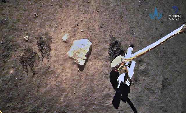 サンプル採取の様子