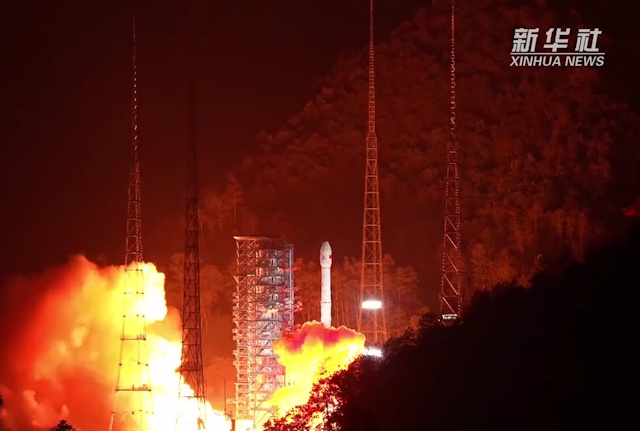 「天問2号」の打ち上げ